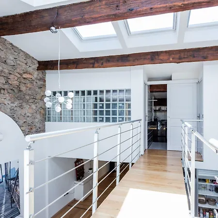 Loft Standing Setois 3*